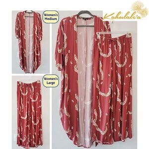 LIKE NEW Kahulale'a Women's SET - (Top MEDIUM) (Pant LARGE)